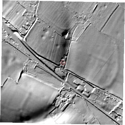 Shaded relief map of the ground around AL38LT, computed from Environment Agency LiDAR. The ground here sits at about 126 m above sea level and falls 37 m across the surrounding 800 m. Surface water reaching this point runs off ground lying to the north-north-east, 25.4 m higher.