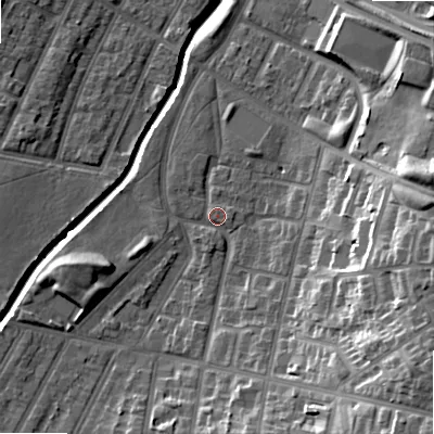 Shaded relief map of the ground around B129HE, computed from Environment Agency LiDAR. The ground here sits at about 109 m above sea level and falls 26 m across the surrounding 800 m. Surface water reaching this point runs off ground lying to the south-east, 20.7 m higher.