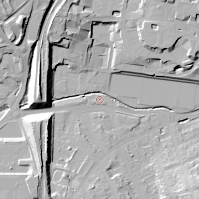 Shaded relief map of the ground around B152GR, computed from Environment Agency LiDAR. The ground here sits at about 124 m above sea level and falls 34 m across the surrounding 800 m. Surface water reaching this point runs off ground lying to the west-north-west, 21.3 m higher.