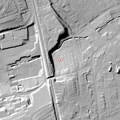Shaded relief map of the ground around B302LH, computed from Environment Agency LiDAR. The ground here sits at about 127 m above sea level and falls 27 m across the surrounding 800 m. Surface water reaching this point runs off ground lying to the south-south-east, 10.0 m higher.