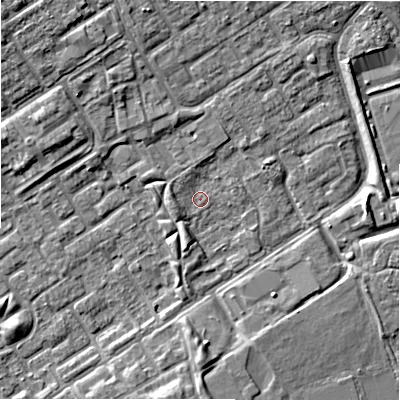 Shaded relief map of the ground around B357DZ, computed from Environment Agency LiDAR. The ground here sits at about 82 m above sea level and falls 7 m across the surrounding 800 m. Surface water reaching this point runs off ground lying to the north-north-east, 1.8 m higher.