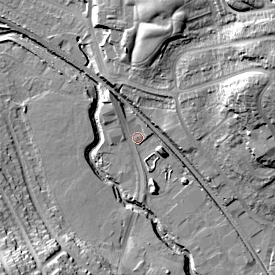 Shaded relief map of the ground around B421DT, computed from Environment Agency LiDAR. The ground here sits at about 101 m above sea level and falls 34 m across the surrounding 800 m. Surface water reaching this point runs off ground lying to the north-north-west, 6.2 m higher.