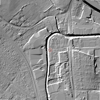 Shaded relief map of the ground around B422GD, computed from Environment Agency LiDAR. The ground here sits at about 98 m above sea level and falls 14 m across the surrounding 800 m. Surface water reaching this point runs off ground lying to the south-east, 8.3 m higher.