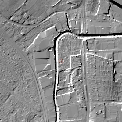 Shaded relief map of the ground around B422GG, computed from Environment Agency LiDAR. The ground here sits at about 98 m above sea level and falls 13 m across the surrounding 800 m. Surface water reaching this point runs off ground lying to the east, 4.4 m higher.
