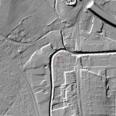 Shaded relief map of the ground around B422GQ, computed from Environment Agency LiDAR. The ground here sits at about 98 m above sea level and falls 15 m across the surrounding 800 m. Surface water reaching this point runs off ground lying to the south-east, 0.7 m higher.