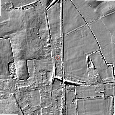 Shaded relief map of the ground around B462HL, computed from Environment Agency LiDAR. The ground here sits at about 68 m above sea level and falls 8 m across the surrounding 800 m. Surface water reaching this point runs off ground lying to the south-south-west, 0.8 m higher.