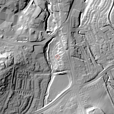 Shaded relief map of the ground around B633ED, computed from Environment Agency LiDAR. The ground here sits at about 124 m above sea level and falls 41 m across the surrounding 800 m. Surface water reaching this point runs off ground lying to the west-south-west, 33.3 m higher.
