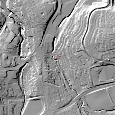 Shaded relief map of the ground around B633HH, computed from Environment Agency LiDAR. The ground here sits at about 121 m above sea level and falls 44 m across the surrounding 800 m. Surface water reaching this point runs off ground lying to the east-north-east, 32.8 m higher.