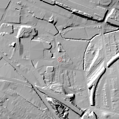 Shaded relief map of the ground around B662LL, computed from Environment Agency LiDAR. The ground here sits at about 132 m above sea level and falls 34 m across the surrounding 800 m. Surface water reaching this point runs off ground lying to the west-south-west, 2.1 m higher.