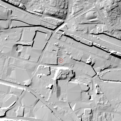 Shaded relief map of the ground around B662PD, computed from Environment Agency LiDAR. The ground here sits at about 132 m above sea level and falls 30 m across the surrounding 800 m. Surface water reaching this point runs off ground lying to the north-west, 3.9 m higher.
