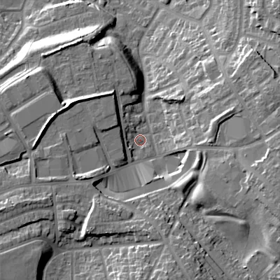 Shaded relief map of the ground around B711BS, computed from Environment Agency LiDAR. The ground here sits at about 134 m above sea level and falls 23 m across the surrounding 800 m. Surface water reaching this point runs off ground lying to the north-west, 6.7 m higher.