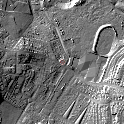 Shaded relief map of the ground around B712BU, computed from Environment Agency LiDAR. The ground here sits at about 124 m above sea level and falls 25 m across the surrounding 800 m. Surface water reaching this point runs off ground lying to the west, 9.6 m higher.