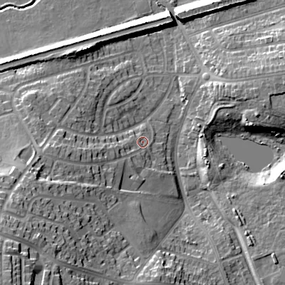 Shaded relief map of the ground around B712NZ, computed from Environment Agency LiDAR. The ground here sits at about 122 m above sea level and falls 32 m across the surrounding 800 m. Surface water reaching this point runs off ground lying to the west-south-west, 19.0 m higher.