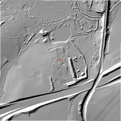 Shaded relief map of the ground around B912SU, computed from Environment Agency LiDAR. The ground here sits at about 118 m above sea level and falls 21 m across the surrounding 800 m. Surface water reaching this point runs off ground lying to the south-west, 4.6 m higher.