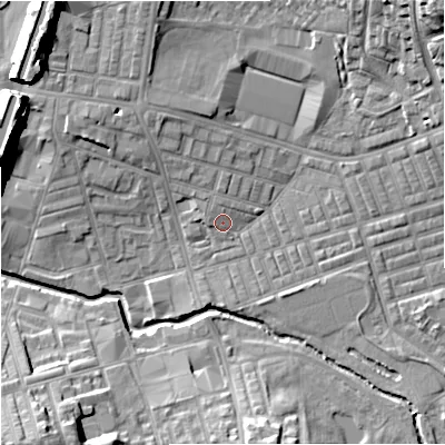 Shaded relief map of the ground around BB104EF, computed from Environment Agency LiDAR. The ground here sits at about 117 m above sea level and falls 19 m across the surrounding 800 m. Surface water reaching this point runs off ground lying to the north, 1.4 m higher.
