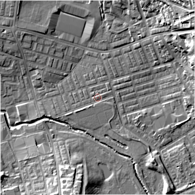 Shaded relief map of the ground around BB104EL, computed from Environment Agency LiDAR. The ground here sits at about 118 m above sea level and falls 29 m across the surrounding 800 m. Surface water reaching this point runs off ground lying to the south-south-west, 0.7 m higher.