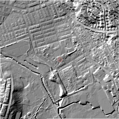 Shaded relief map of the ground around BB104LX, computed from Environment Agency LiDAR. The ground here sits at about 118 m above sea level and falls 49 m across the surrounding 800 m. Surface water reaching this point runs off ground lying to the west-north-west, 0.8 m higher.
