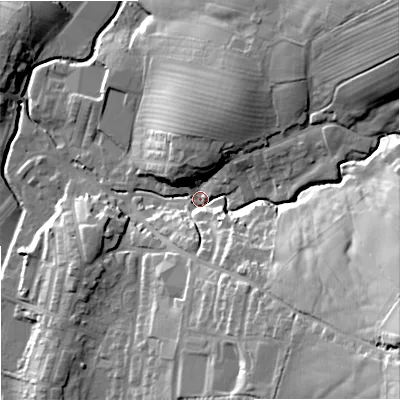 Shaded relief map of the ground around BB186RB, computed from Environment Agency LiDAR. The ground here sits at about 136 m above sea level and falls 45 m across the surrounding 800 m. Surface water reaching this point runs off ground lying to the south-east, 37.8 m higher.