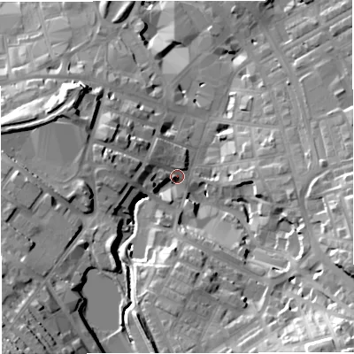 Shaded relief map of the ground around BB52ER, computed from Environment Agency LiDAR. The ground here sits at about 137 m above sea level and falls 40 m across the surrounding 800 m. Surface water reaching this point runs off ground lying to the west-north-west, 9.5 m higher.