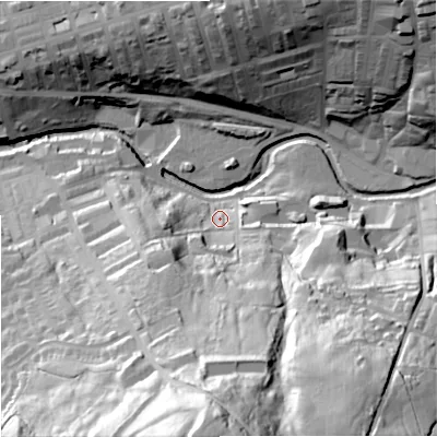 Shaded relief map of the ground around BB88EP, computed from Environment Agency LiDAR. The ground here sits at about 141 m above sea level and falls 88 m across the surrounding 800 m. Surface water reaching this point runs off ground lying to the south, 61.4 m higher.