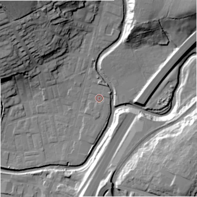Shaded relief map of the ground around BB98PS, computed from Environment Agency LiDAR. The ground here sits at about 118 m above sea level and falls 37 m across the surrounding 800 m. Surface water reaching this point runs off ground lying to the east, 1.0 m higher.