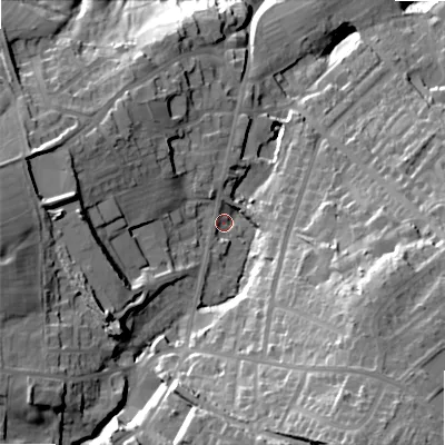 Shaded relief map of the ground around BD135DD, computed from Environment Agency LiDAR. The ground here sits at about 194 m above sea level and falls 57 m across the surrounding 800 m. Surface water reaching this point runs off ground lying to the south-south-east, 32.8 m higher.