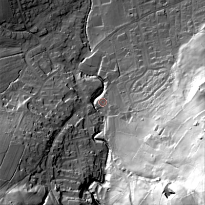 Shaded relief map of the ground around BD207FA, computed from Environment Agency LiDAR. The ground here sits at about 117 m above sea level and falls 118 m across the surrounding 800 m. Surface water reaching this point runs off ground lying to the east-south-east, 6.1 m higher.