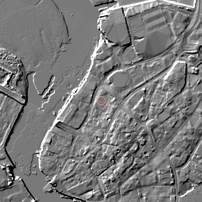 Shaded relief map of the ground around BH151FF, computed from Environment Agency LiDAR. The ground here sits at about 2 m above sea level and falls 6 m across the surrounding 800 m. Surface water reaching this point runs off ground lying to the south-south-east, 2.8 m higher.