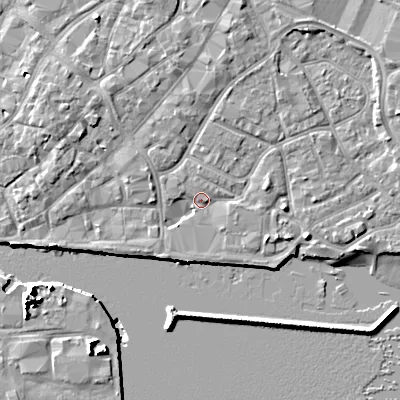 Shaded relief map of the ground around BH151RW, computed from Environment Agency LiDAR. The ground here sits at about 2 m above sea level and falls 10 m across the surrounding 800 m. Surface water reaching this point runs off ground lying to the north-north-east, 2.9 m higher.