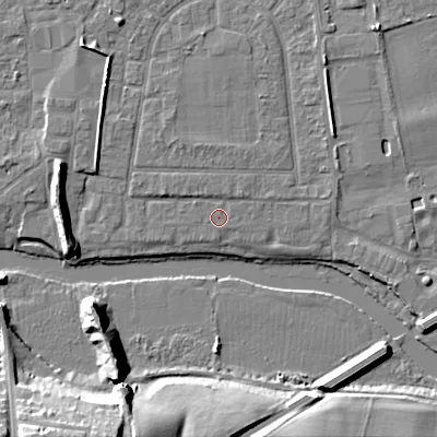 Shaded relief map of the ground around BH212FH, computed from Environment Agency LiDAR. The ground here sits at about 18 m above sea level and falls 15 m across the surrounding 800 m. Surface water reaching this point runs off ground lying to the north-west, 1.0 m higher.