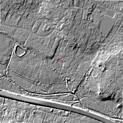Shaded relief map of the ground around BH220BP, computed from Environment Agency LiDAR. The ground here sits at about 13 m above sea level and falls 8 m across the surrounding 800 m. Surface water reaching this point runs off ground lying to the north-north-east, 4.0 m higher.
