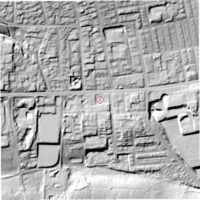 Shaded relief map of the ground around BL15BR, computed from Environment Agency LiDAR. The ground here sits at about 126 m above sea level and falls 47 m across the surrounding 800 m. Surface water reaching this point runs off ground lying to the west, 10.0 m higher.