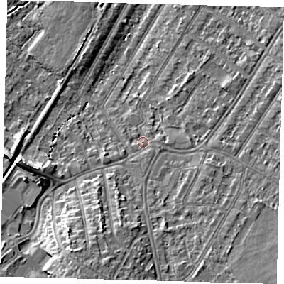 Shaded relief map of the ground around BR34DG, computed from Environment Agency LiDAR. The ground here sits at about 33 m above sea level and falls 11 m across the surrounding 800 m. Surface water reaching this point runs off ground lying to the south, 1.3 m higher.