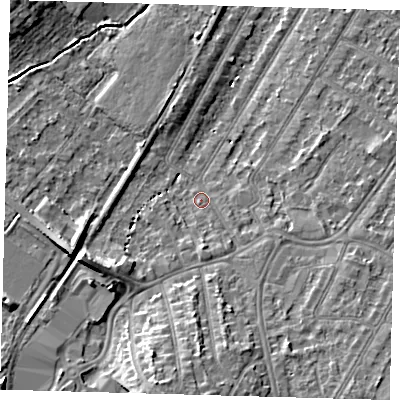 Shaded relief map of the ground around BR34LE, computed from Environment Agency LiDAR. The ground here sits at about 32 m above sea level and falls 11 m across the surrounding 800 m. Surface water reaching this point runs off ground lying to the south, 6.0 m higher.
