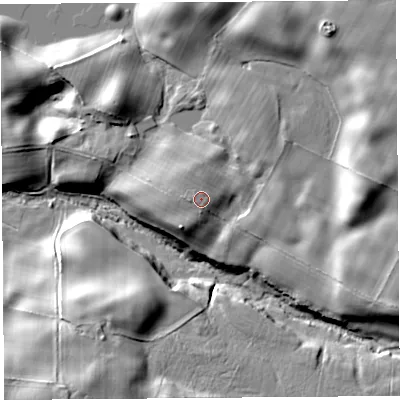 Shaded relief map of the ground around CA89DA, computed from Environment Agency LiDAR. The ground here sits at about 141 m above sea level and falls 22 m across the surrounding 800 m. Surface water reaching this point runs off ground lying to the west, 1.1 m higher.
