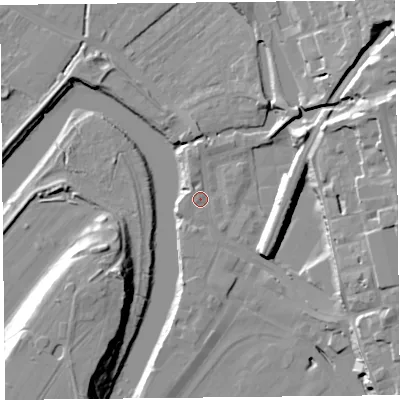 Shaded relief map of the ground around CH14JE, computed from Environment Agency LiDAR. The ground here sits at about 7 m above sea level and falls 24 m across the surrounding 800 m. Surface water reaching this point runs off ground lying to the east-north-east, 19.9 m higher.