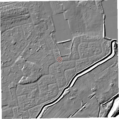 Shaded relief map of the ground around CH462RU, computed from Environment Agency LiDAR. The ground here sits at about 5 m above sea level and falls 7 m across the surrounding 800 m. Surface water reaching this point runs off ground lying to the north-north-east, 0.9 m higher.