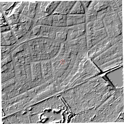 Shaded relief map of the ground around CH470LU, computed from Environment Agency LiDAR. The ground here sits at about 5 m above sea level and falls 7 m across the surrounding 800 m. The ground contributing surface water to this point lies to the north-east.