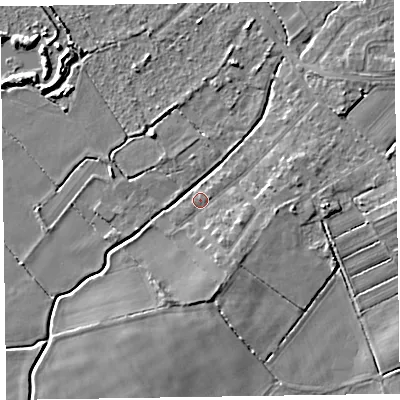 Shaded relief map of the ground around CH479SB, computed from Environment Agency LiDAR. The ground here sits at about 5 m above sea level and falls 4 m across the surrounding 800 m. Surface water reaching this point runs off ground lying to the east-north-east, 3.1 m higher.
