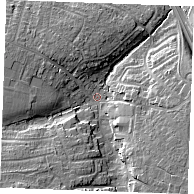 Shaded relief map of the ground around CM27BP, computed from Environment Agency LiDAR. The ground here sits at about 28 m above sea level and falls 20 m across the surrounding 800 m. Surface water reaching this point runs off ground lying to the south-west, 14.5 m higher.
