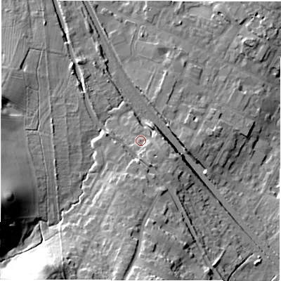 Shaded relief map of the ground around CV92BD, computed from Environment Agency LiDAR. The ground here sits at about 90 m above sea level and falls 34 m across the surrounding 800 m. Surface water reaching this point runs off ground lying to the south-south-east, 4.6 m higher.