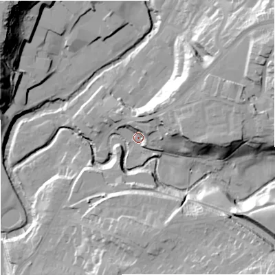 Shaded relief map of the ground around CW122EZ, computed from Environment Agency LiDAR. The ground here sits at about 86 m above sea level and falls 39 m across the surrounding 800 m. Surface water reaching this point runs off ground lying to the east-north-east, 21.6 m higher.