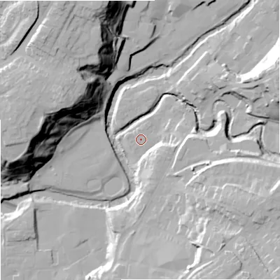 Shaded relief map of the ground around CW122FR, computed from Environment Agency LiDAR. The ground here sits at about 82 m above sea level and falls 43 m across the surrounding 800 m. Surface water reaching this point runs off ground lying to the east, 6.1 m higher.