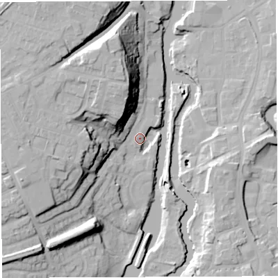 Shaded relief map of the ground around CW81DR, computed from Environment Agency LiDAR. The ground here sits at about 13 m above sea level and falls 28 m across the surrounding 800 m. Surface water reaching this point runs off ground lying to the west-south-west, 25.5 m higher.