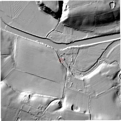 Shaded relief map of the ground around CW82RU, computed from Environment Agency LiDAR. The ground here sits at about 7 m above sea level and falls 26 m across the surrounding 800 m. Surface water reaching this point runs off ground lying to the south-south-west, 1.1 m higher.