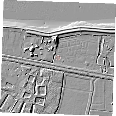 Shaded relief map of the ground around DA122HR, computed from Environment Agency LiDAR. The ground here sits at about 2 m above sea level and falls 17 m across the surrounding 800 m. Surface water reaching this point runs off ground lying to the south-east, 3.1 m higher.