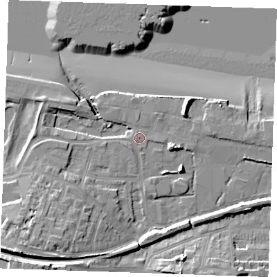 Shaded relief map of the ground around DA122RS, computed from Environment Agency LiDAR. The ground here sits at about 5 m above sea level and falls 22 m across the surrounding 800 m. Surface water reaching this point runs off ground lying to the south-west, 0.6 m higher.