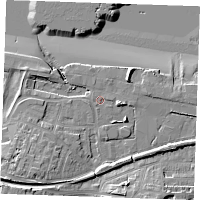 Shaded relief map of the ground around DA122RY, computed from Environment Agency LiDAR. The ground here sits at about 5 m above sea level and falls 22 m across the surrounding 800 m. Surface water reaching this point runs off ground lying to the east, 4.5 m higher.