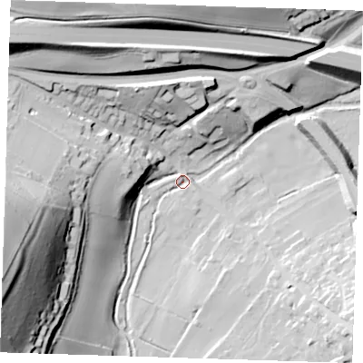 Shaded relief map of the ground around DA40DN, computed from Environment Agency LiDAR. The ground here sits at about 33 m above sea level and falls 63 m across the surrounding 800 m. Surface water reaching this point runs off ground lying to the west-south-west, 61.6 m higher.