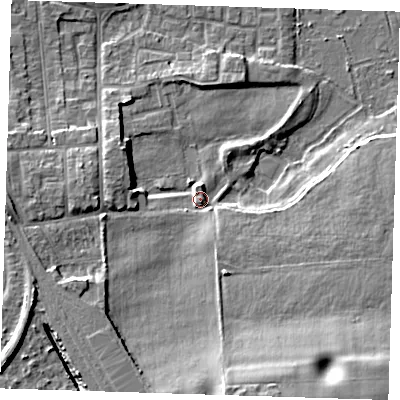 Shaded relief map of the ground around DA82ND, computed from Environment Agency LiDAR. The ground here sits at about 4 m above sea level and falls 12 m across the surrounding 800 m. Surface water reaching this point runs off ground lying to the south, 10.0 m higher.